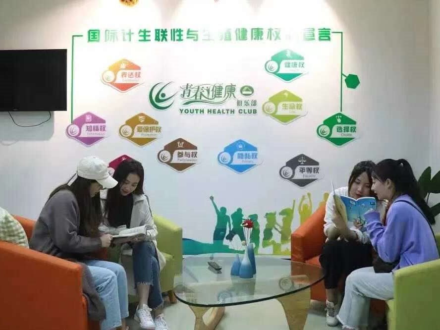 风韵犹存熟妇一区二区三区