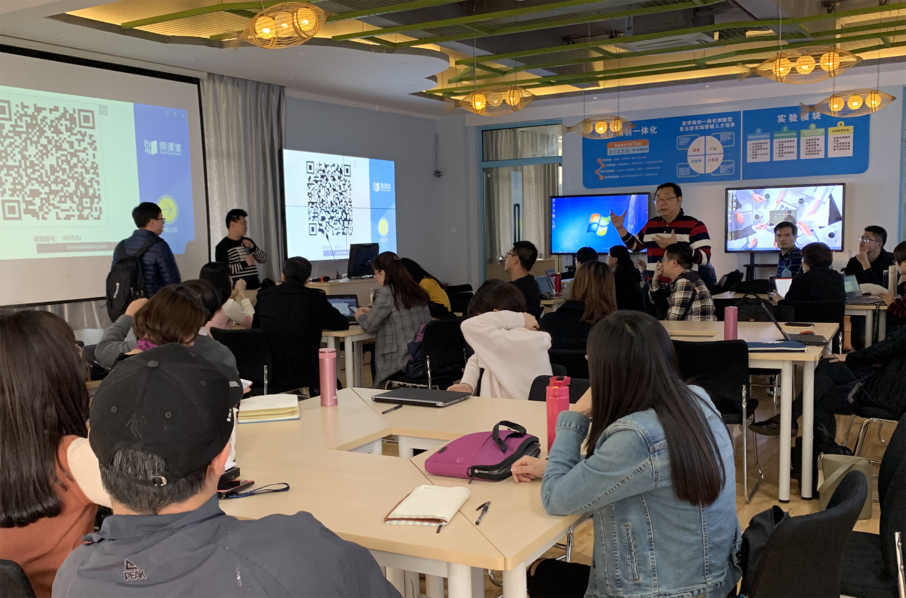 风韵犹存熟妇一区二区三区