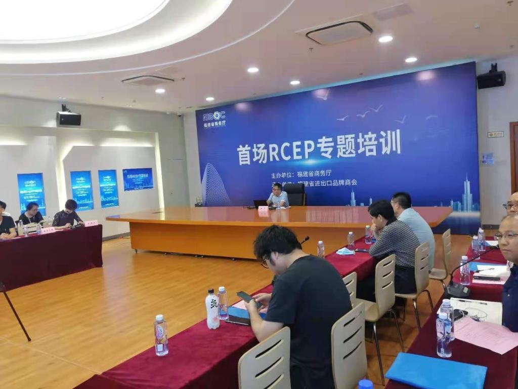 风韵犹存熟妇一区二区三区