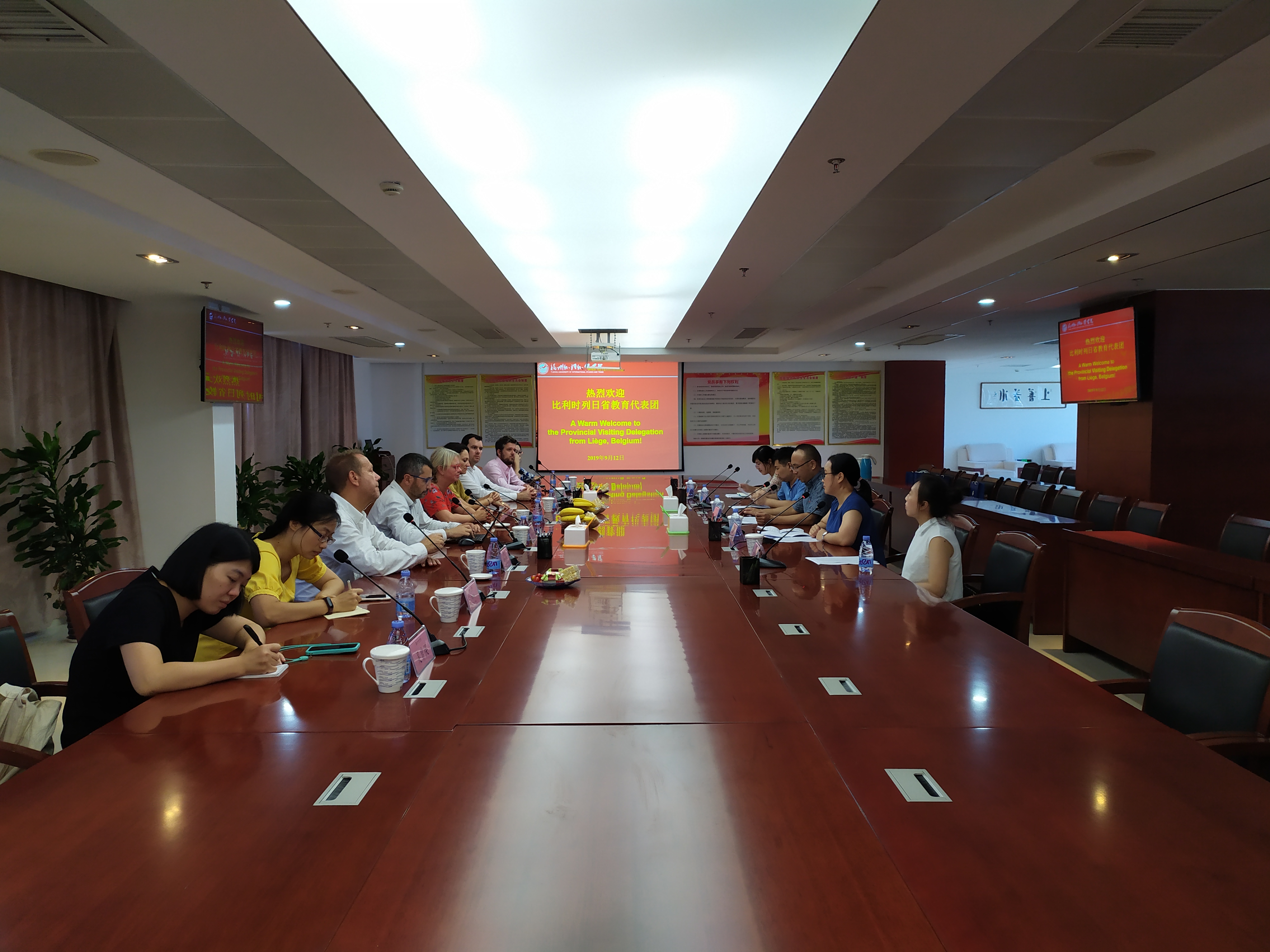 风韵犹存熟妇一区二区三区