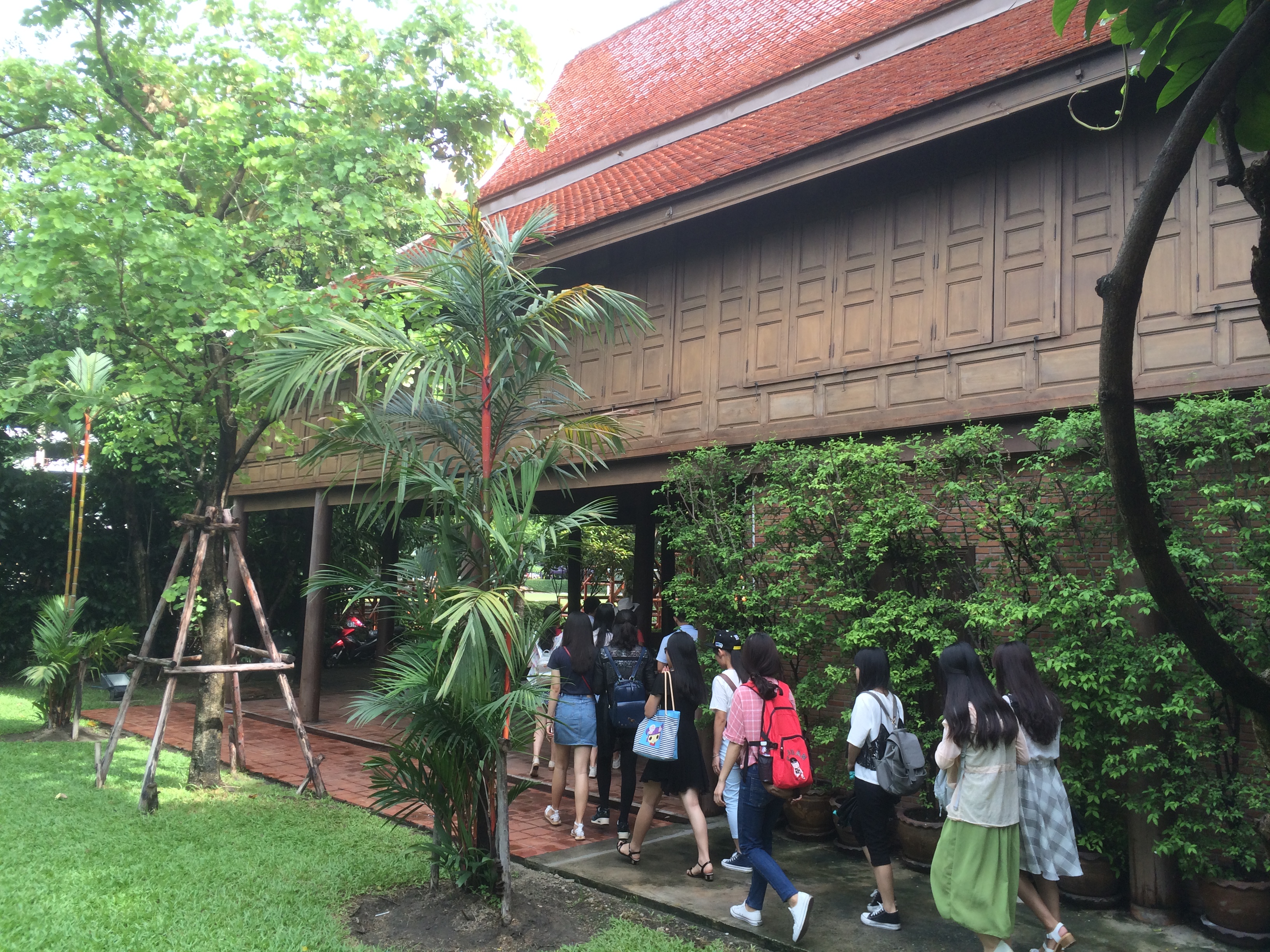 风韵犹存熟妇一区二区三区