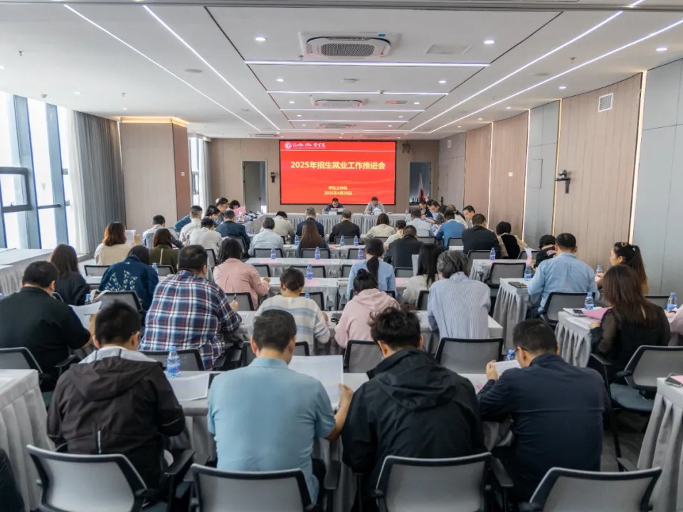 风韵犹存熟妇一区二区三区