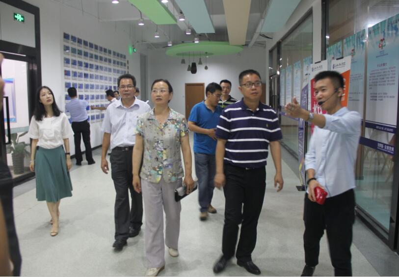 风韵犹存熟妇一区二区三区