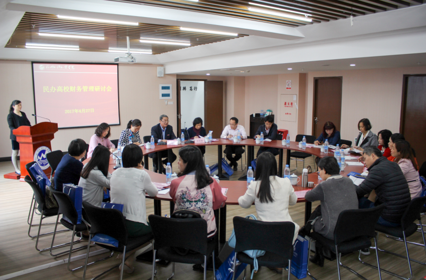 风韵犹存熟妇一区二区三区