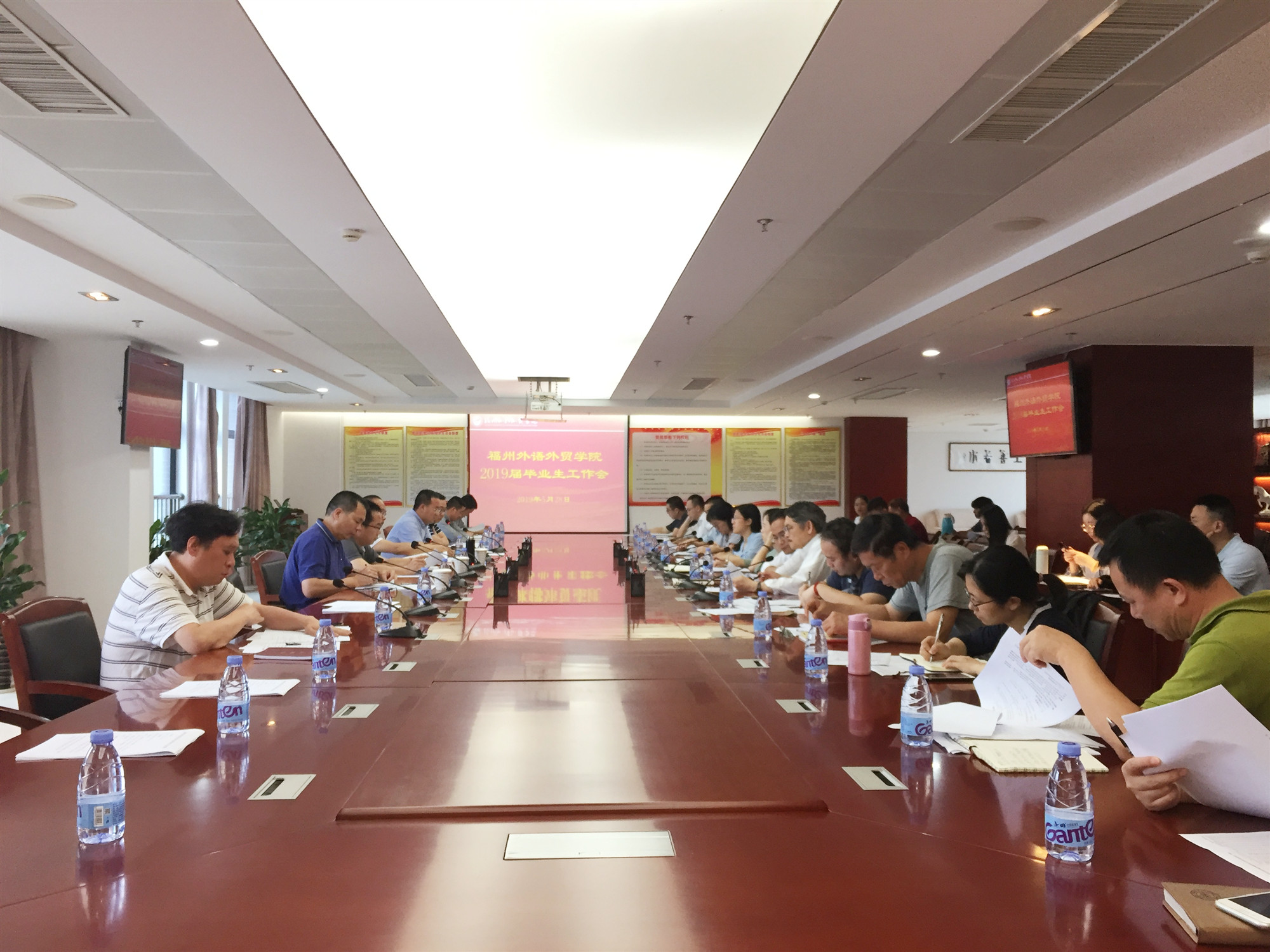 风韵犹存熟妇一区二区三区