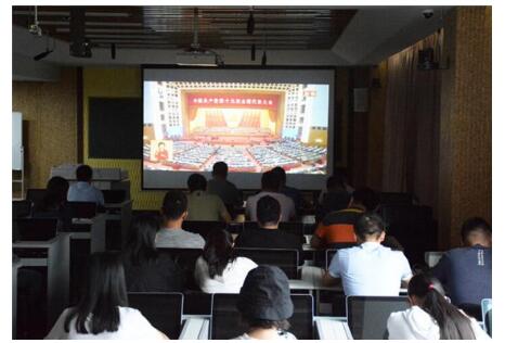 风韵犹存熟妇一区二区三区