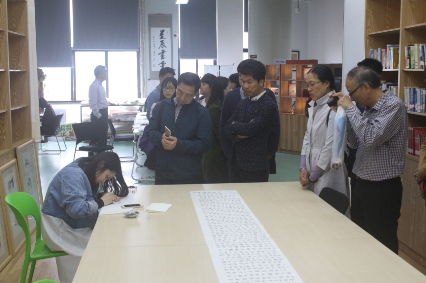 风韵犹存熟妇一区二区三区