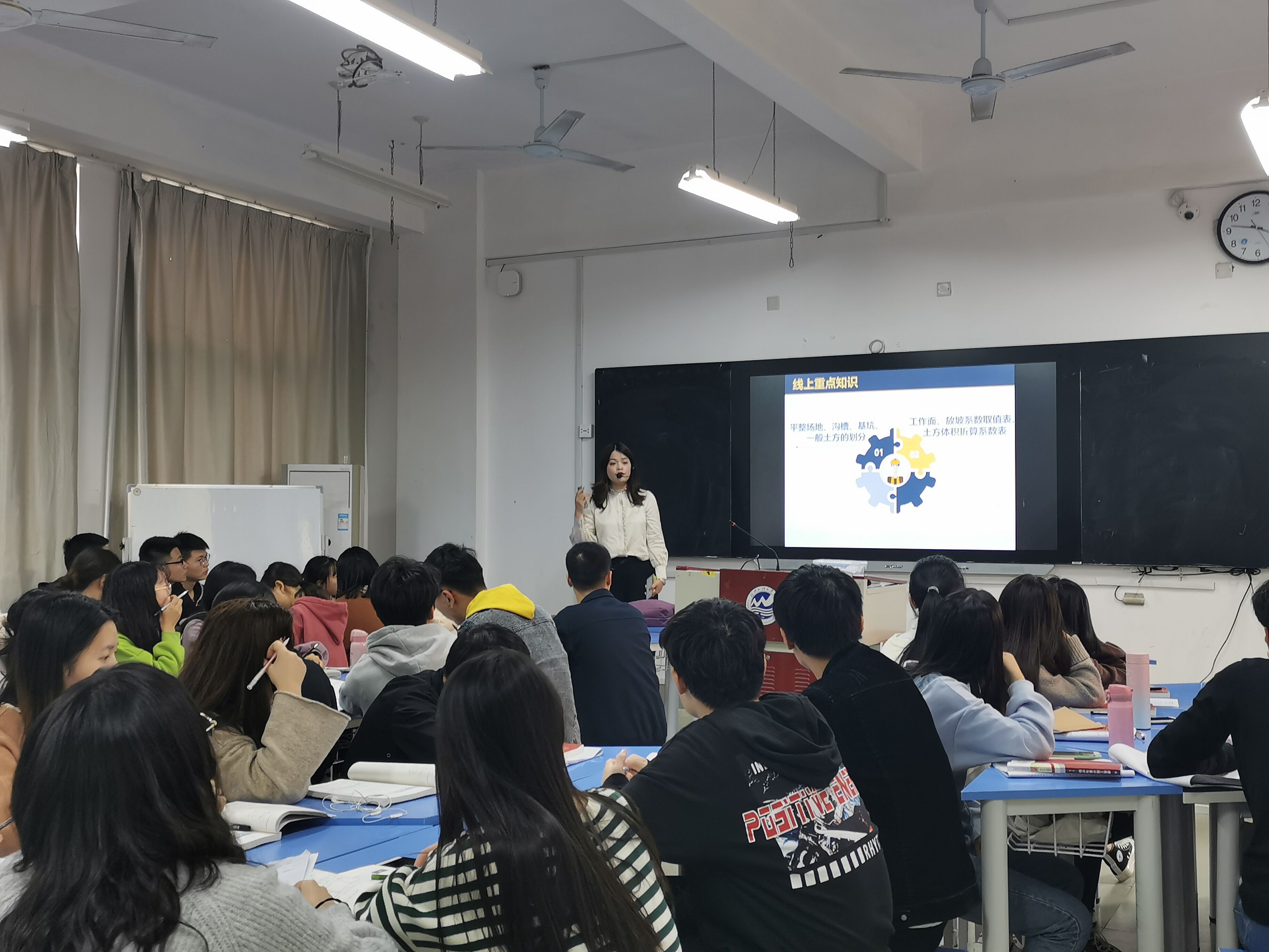 风韵犹存熟妇一区二区三区