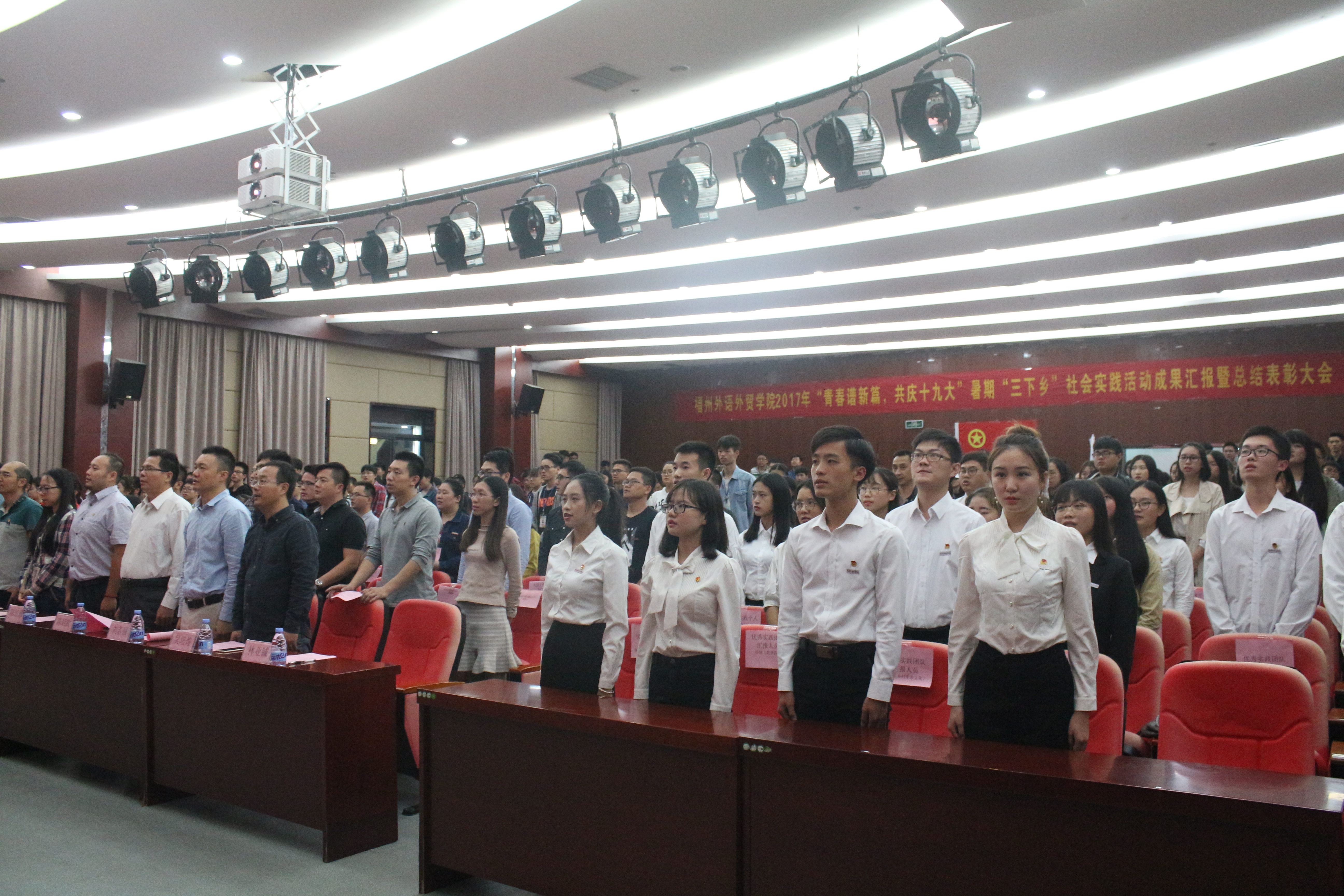 风韵犹存熟妇一区二区三区