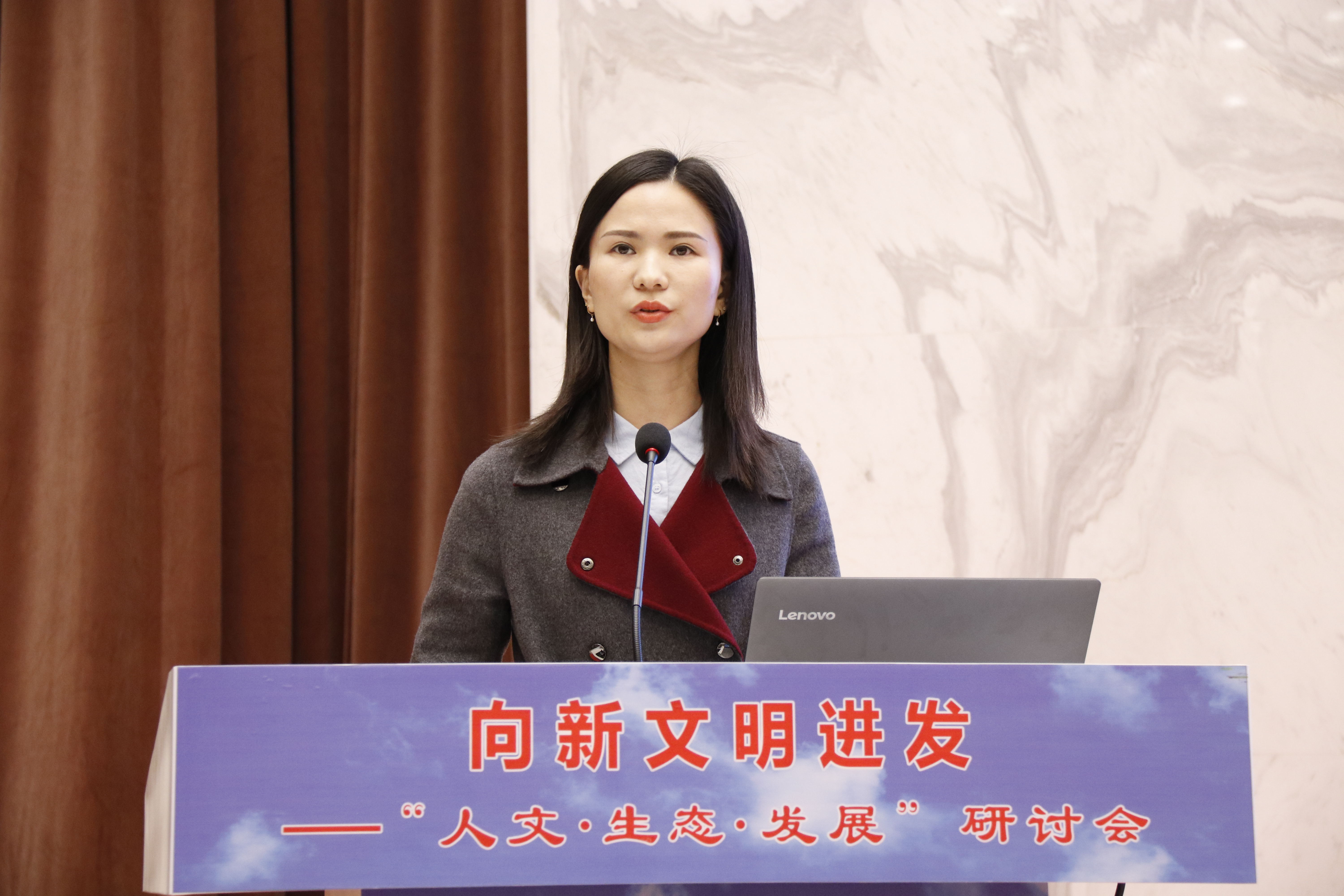 风韵犹存熟妇一区二区三区