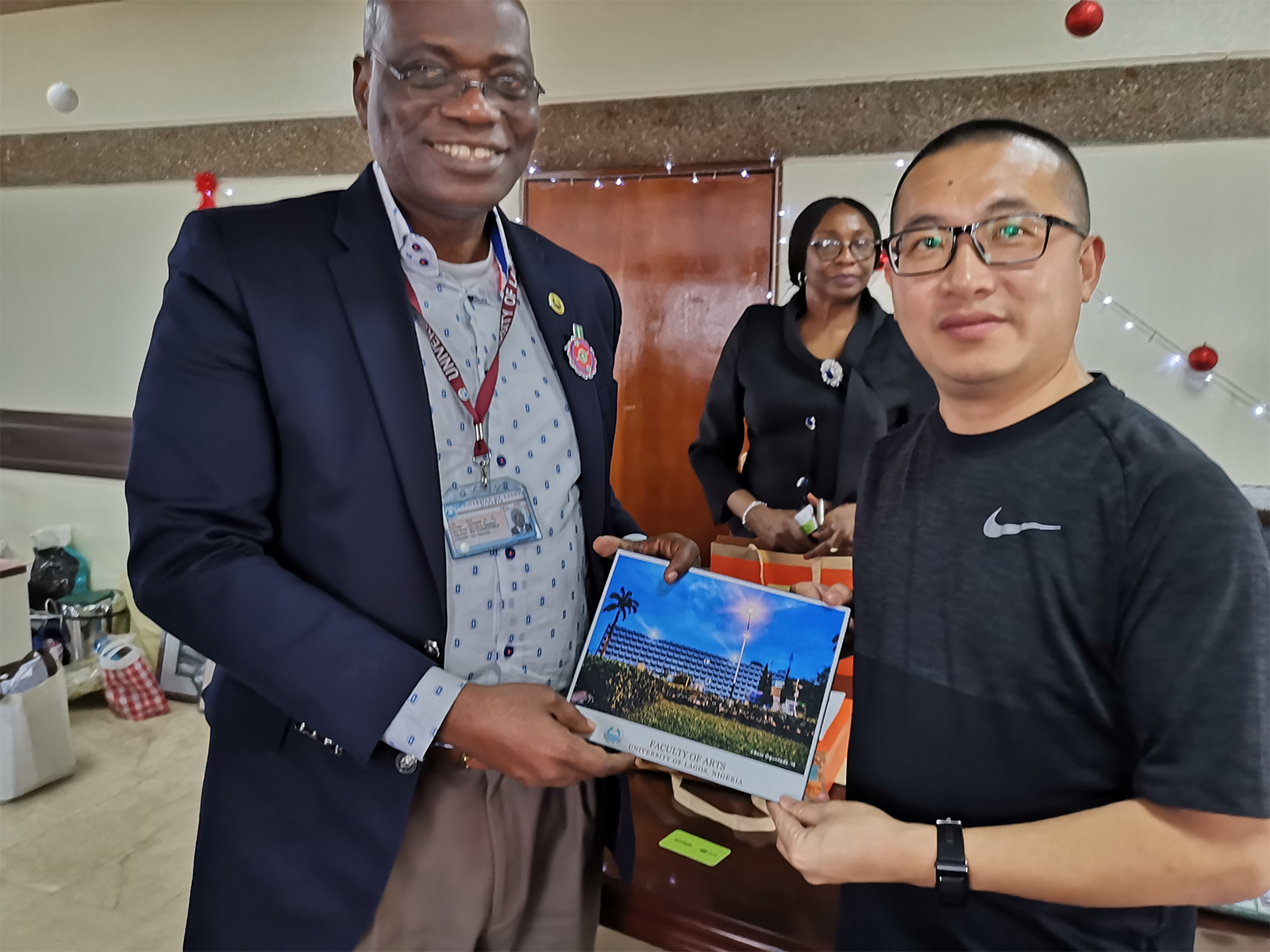 风韵犹存熟妇一区二区三区