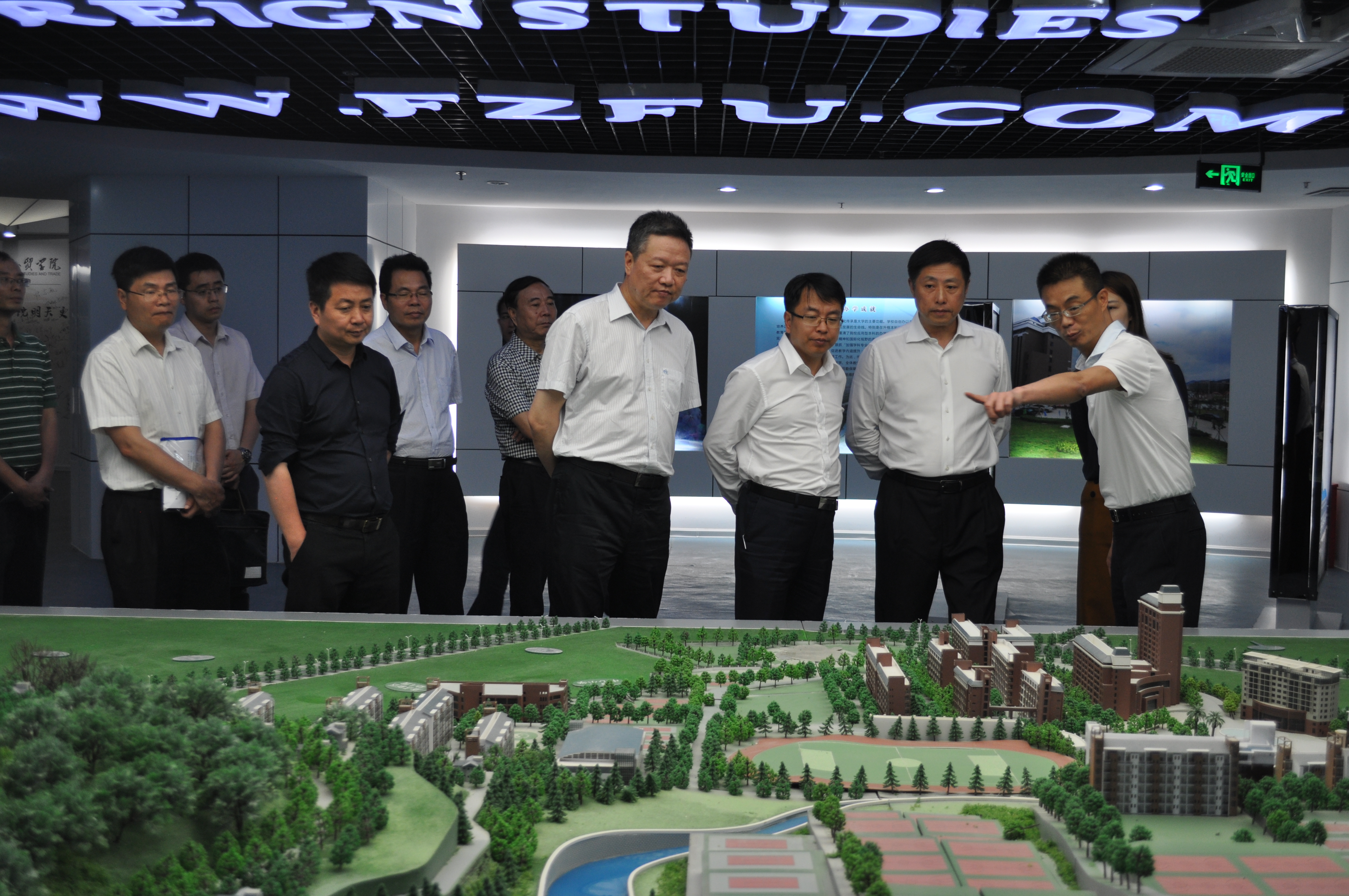 风韵犹存熟妇一区二区三区