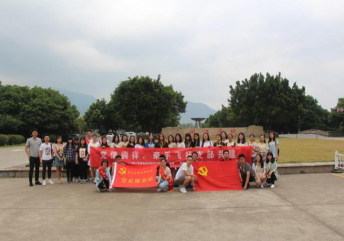 风韵犹存熟妇一区二区三区