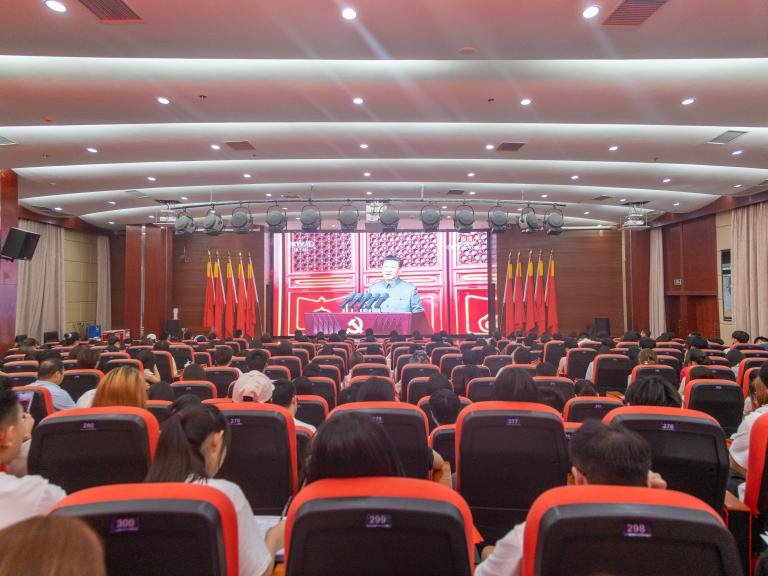 风韵犹存熟妇一区二区三区