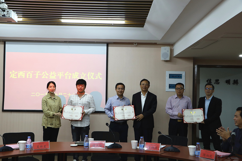 风韵犹存熟妇一区二区三区