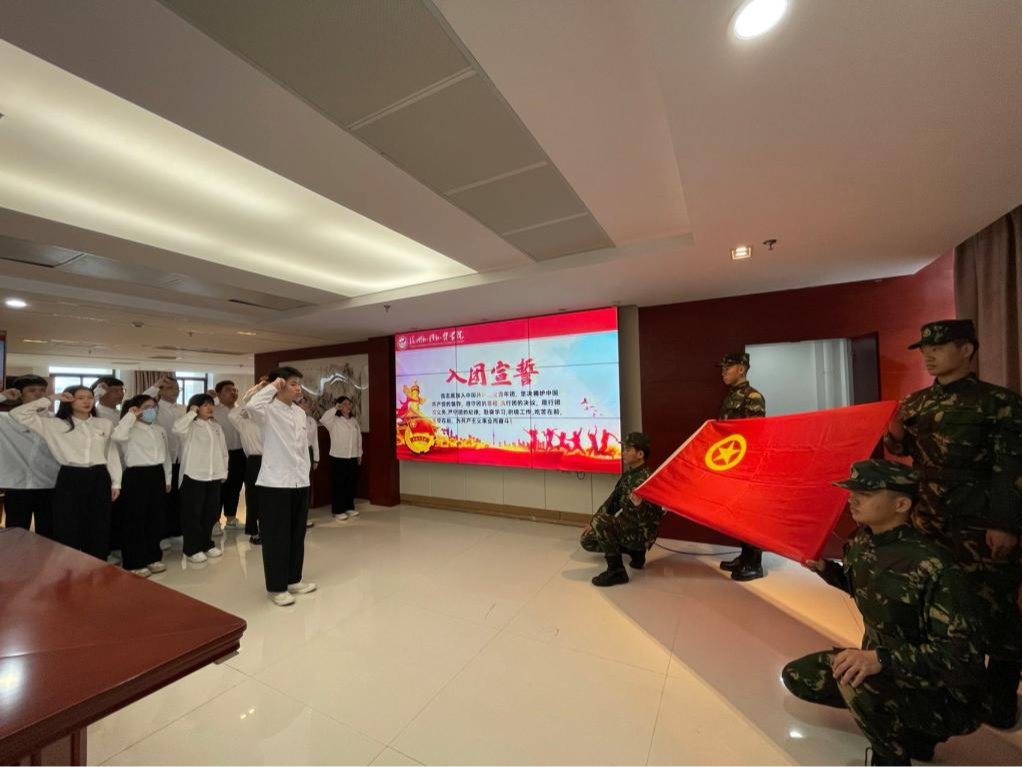 风韵犹存熟妇一区二区三区