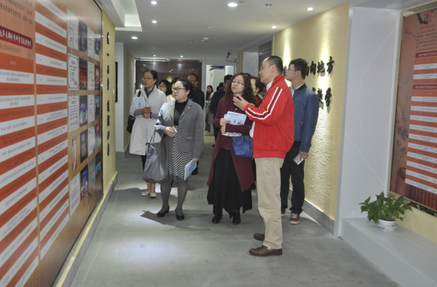 风韵犹存熟妇一区二区三区