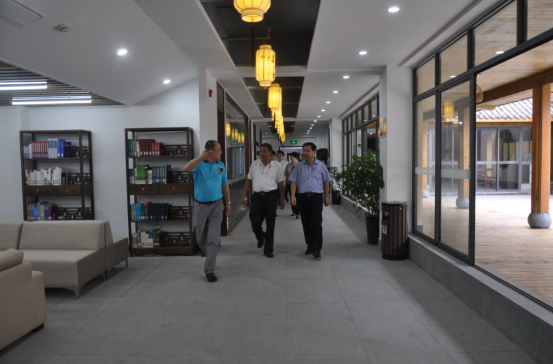 风韵犹存熟妇一区二区三区