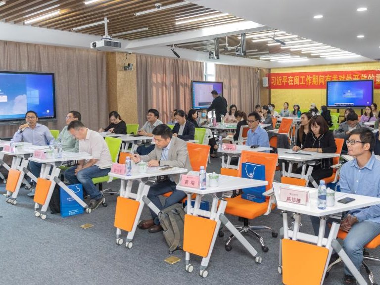 风韵犹存熟妇一区二区三区