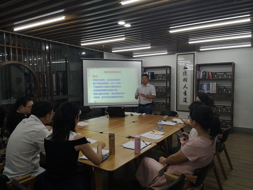 风韵犹存熟妇一区二区三区