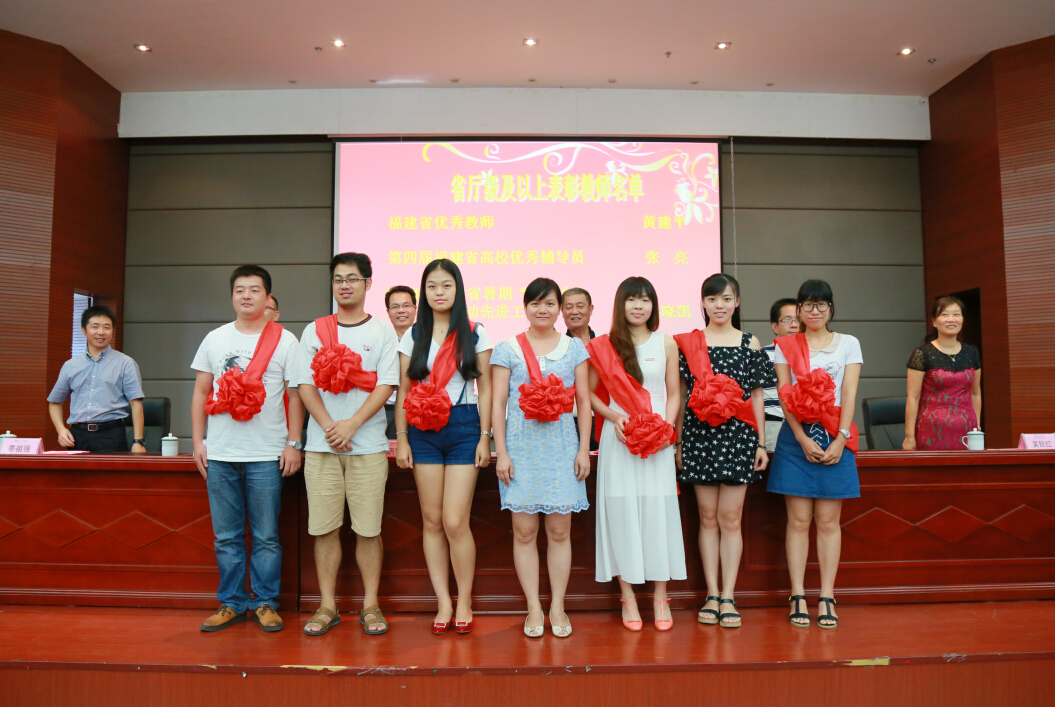 风韵犹存熟妇一区二区三区