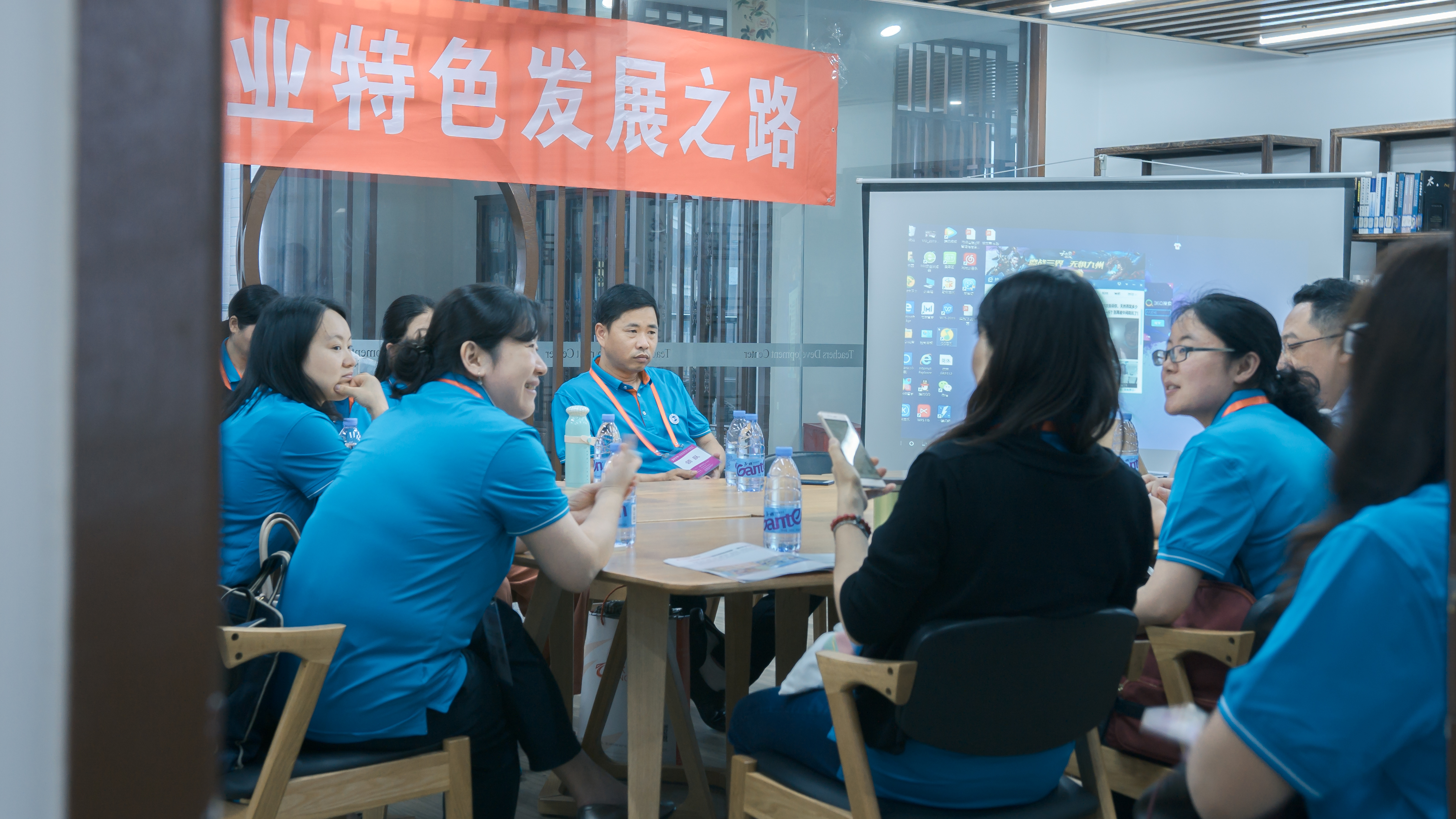 风韵犹存熟妇一区二区三区