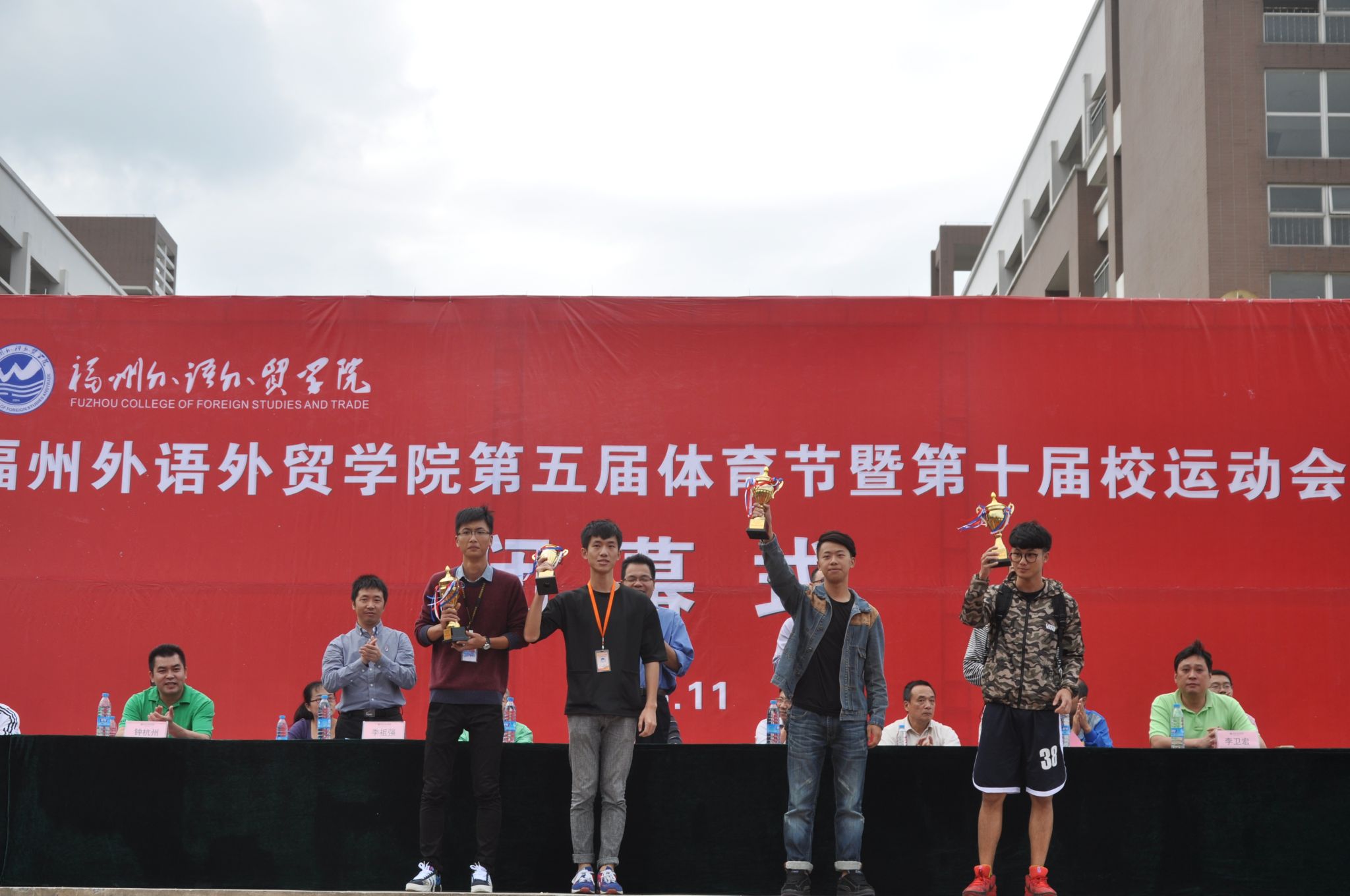 风韵犹存熟妇一区二区三区