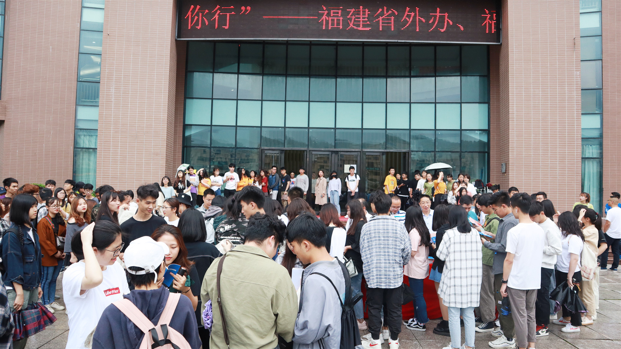 风韵犹存熟妇一区二区三区