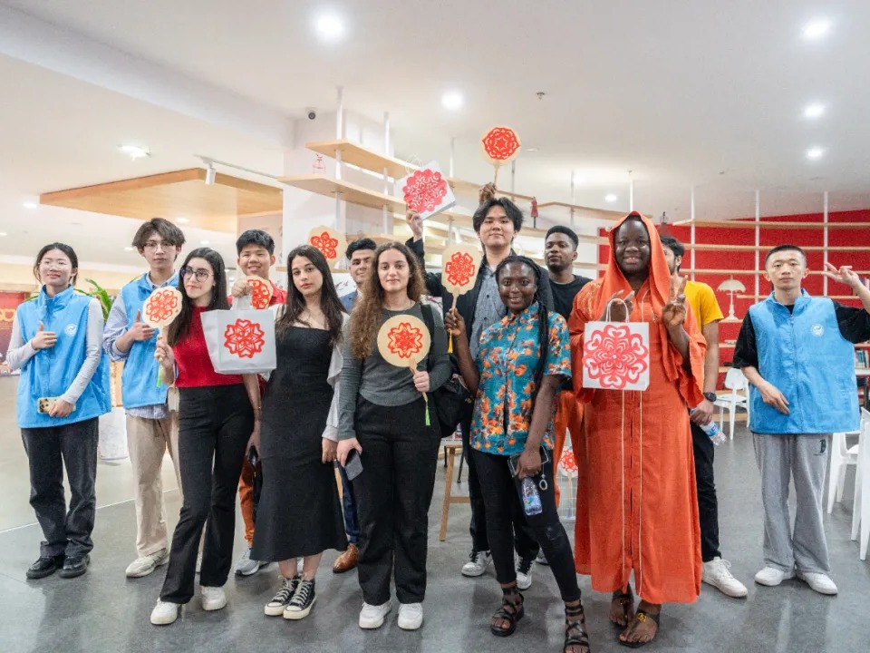 风韵犹存熟妇一区二区三区