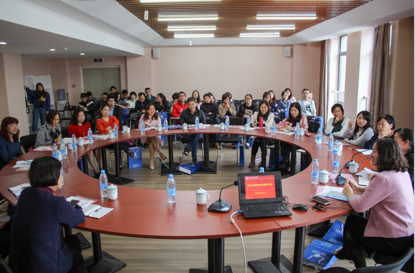 风韵犹存熟妇一区二区三区