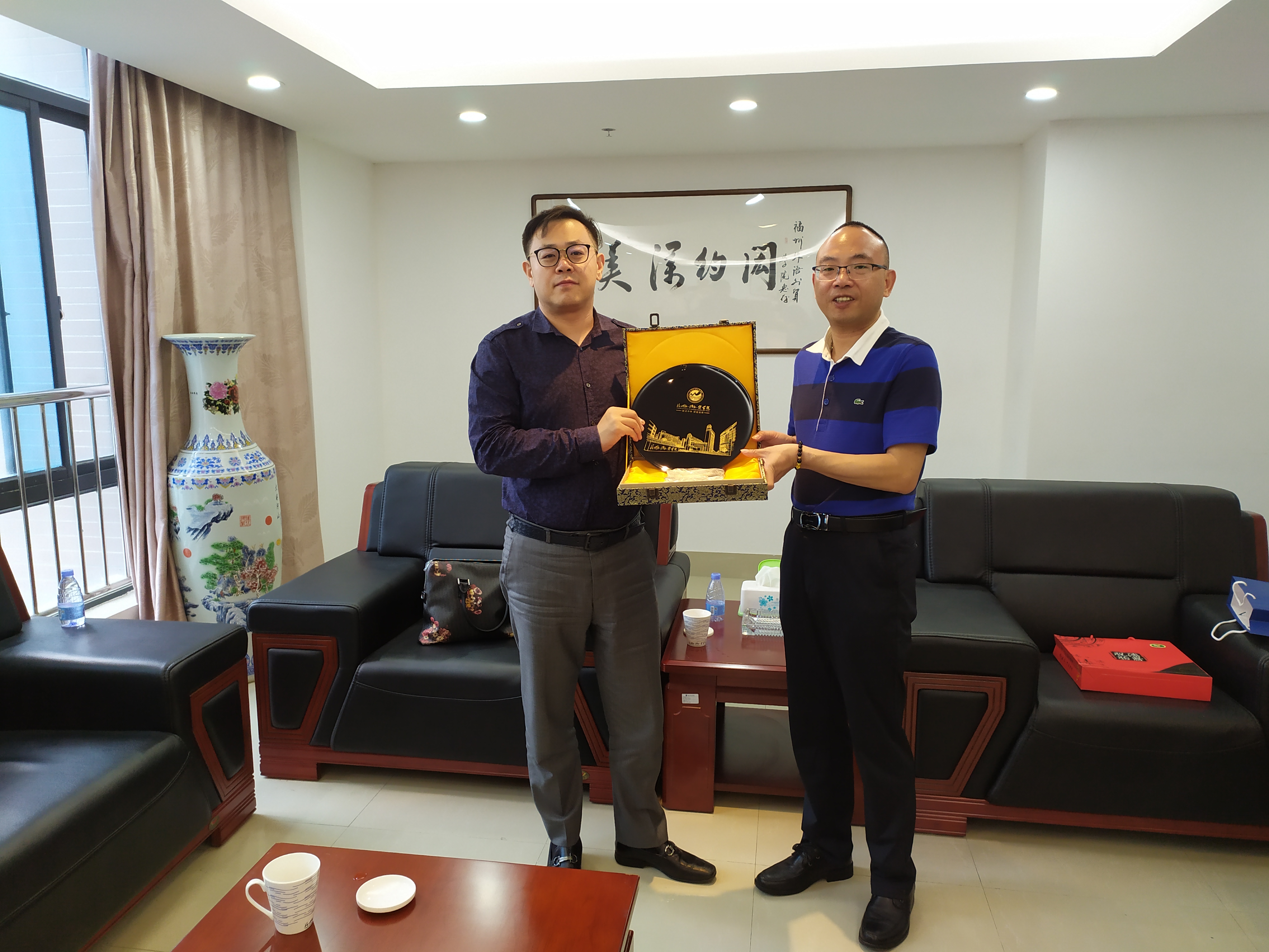 风韵犹存熟妇一区二区三区