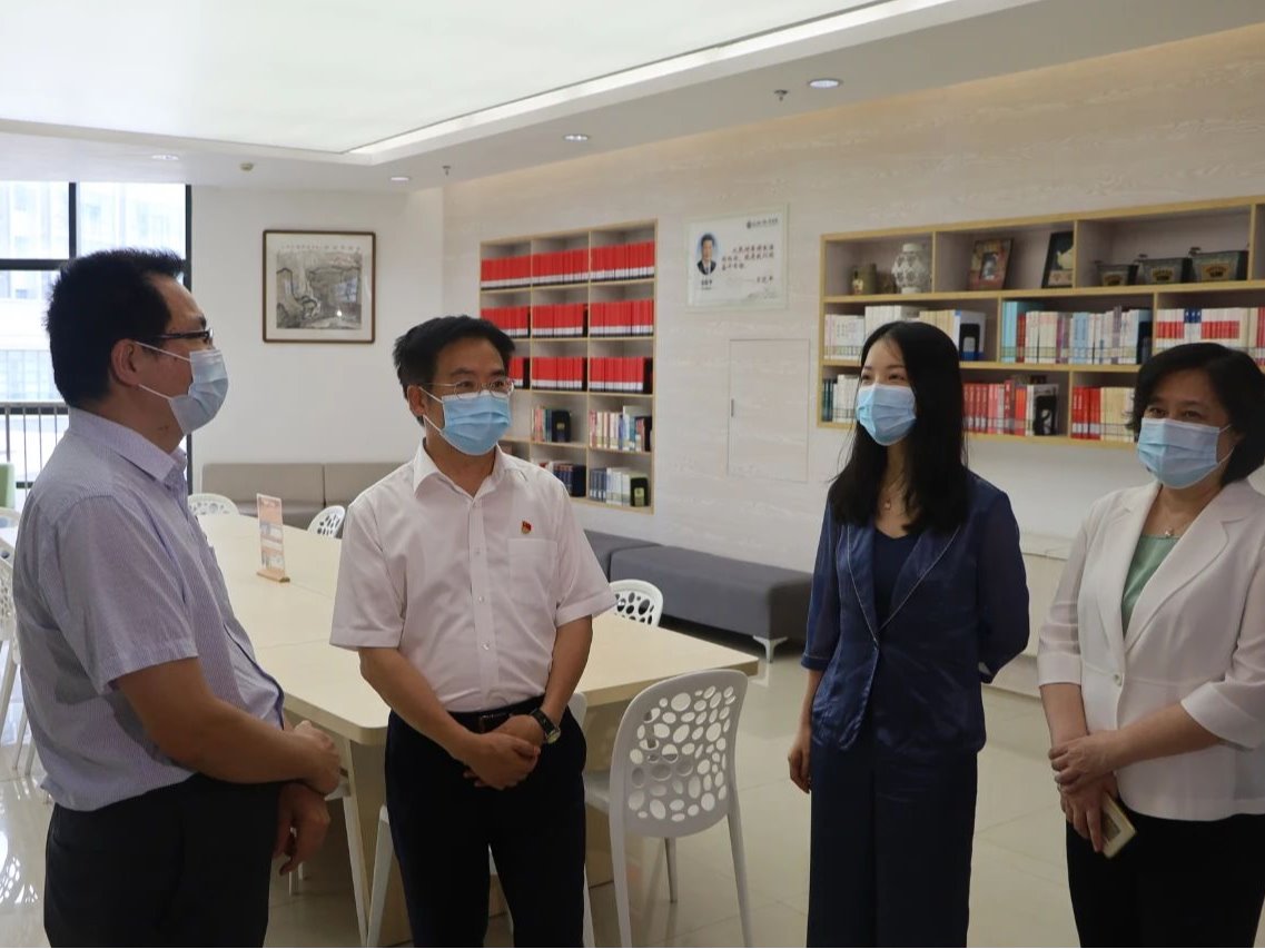 风韵犹存熟妇一区二区三区