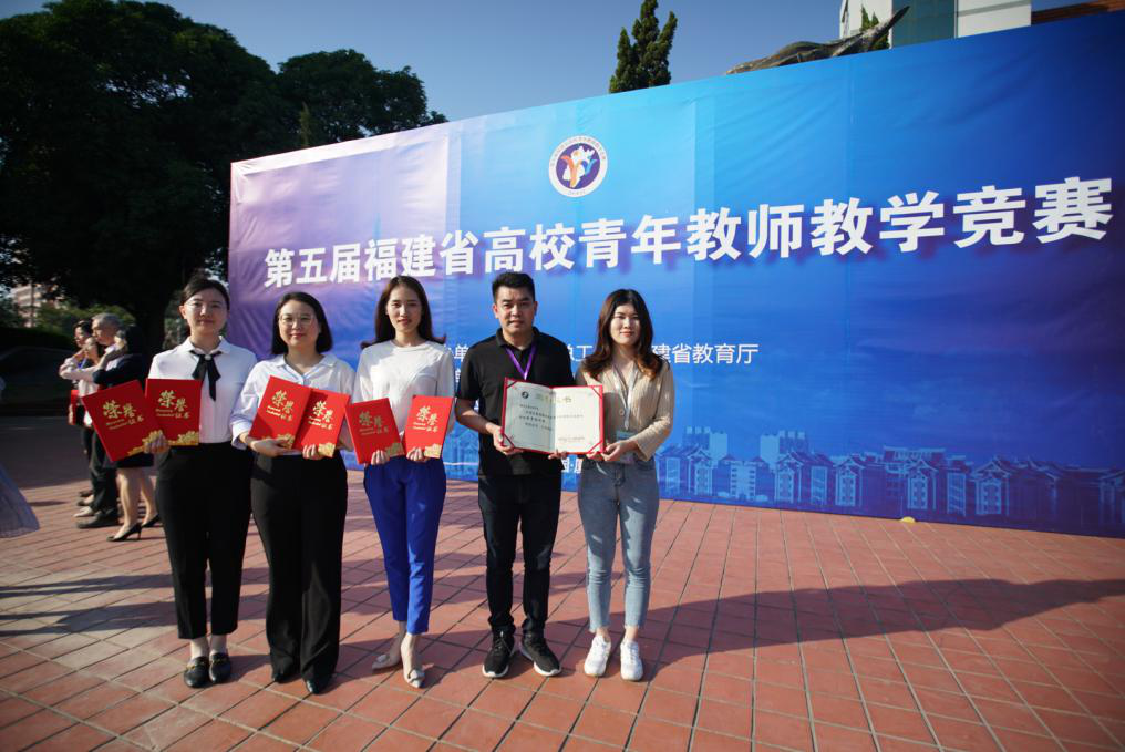 风韵犹存熟妇一区二区三区