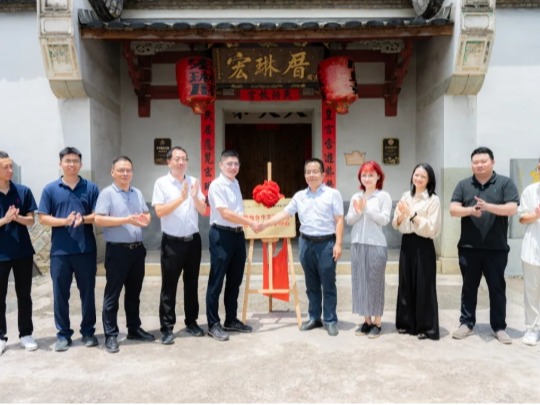 风韵犹存熟妇一区二区三区