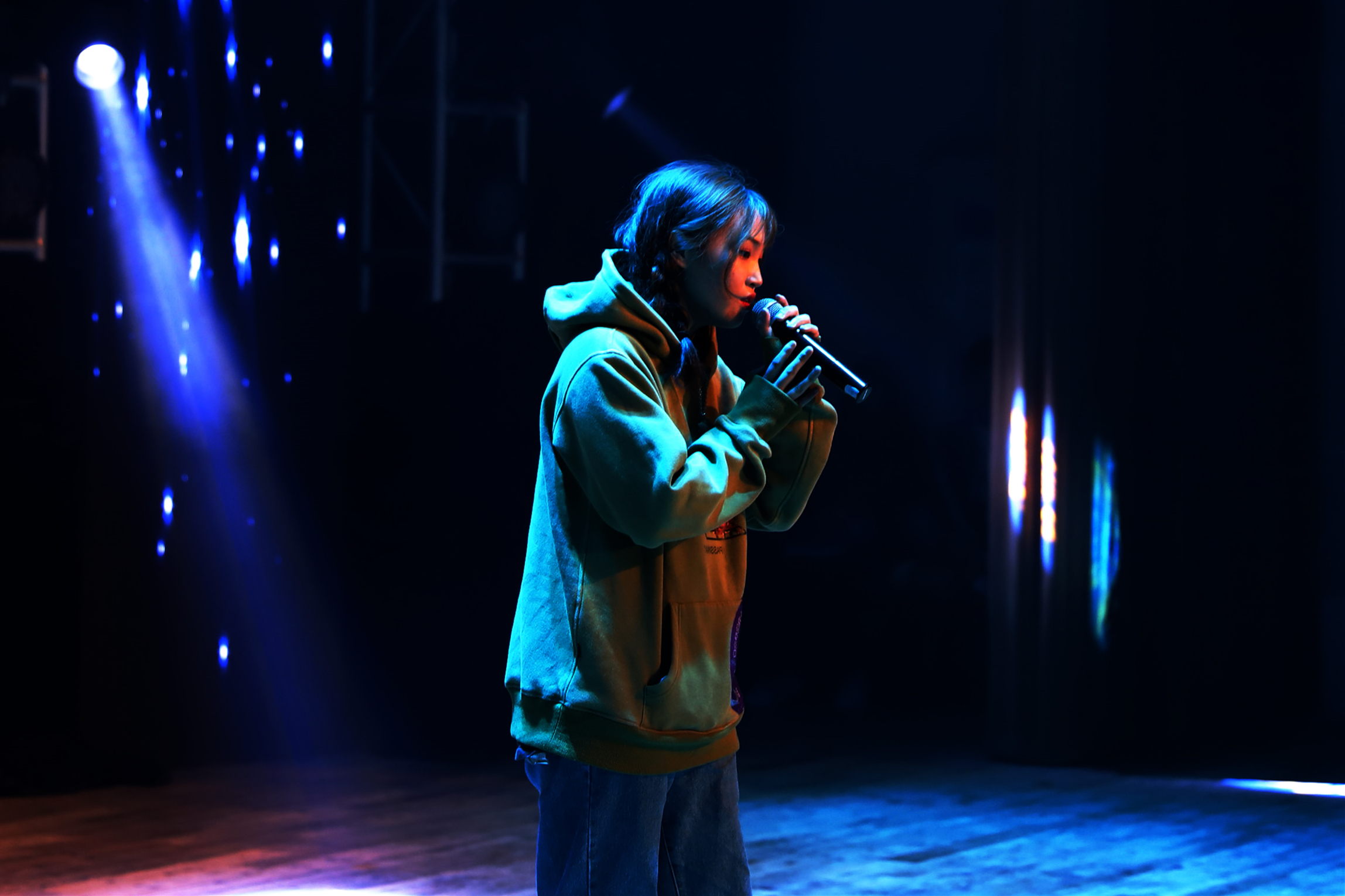 风韵犹存熟妇一区二区三区