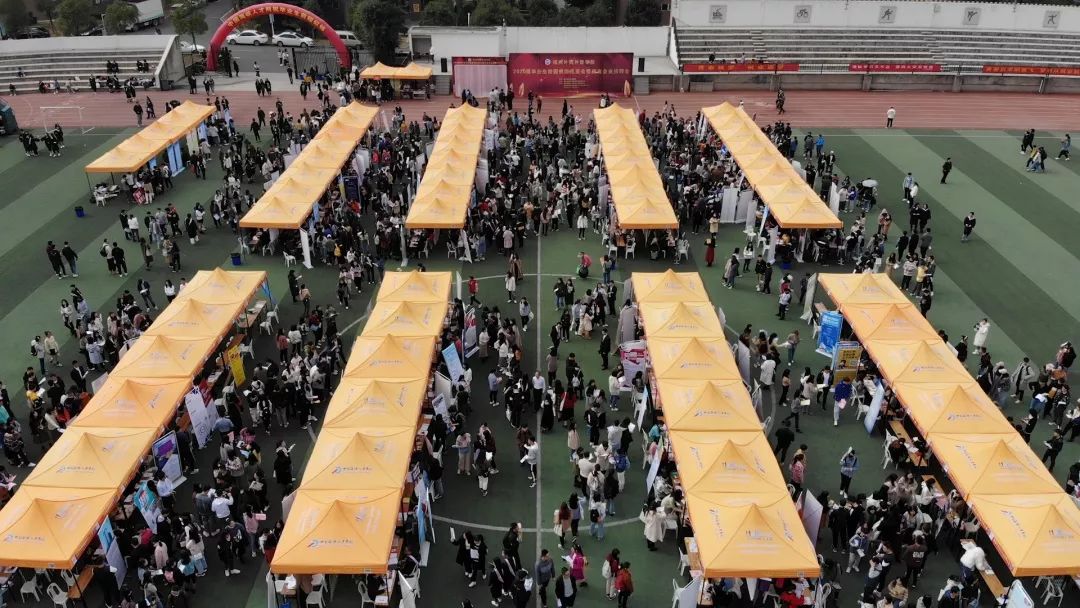 风韵犹存熟妇一区二区三区