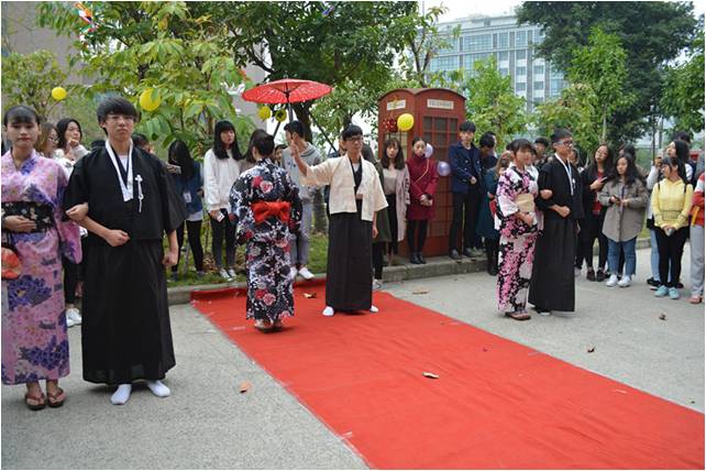 风韵犹存熟妇一区二区三区