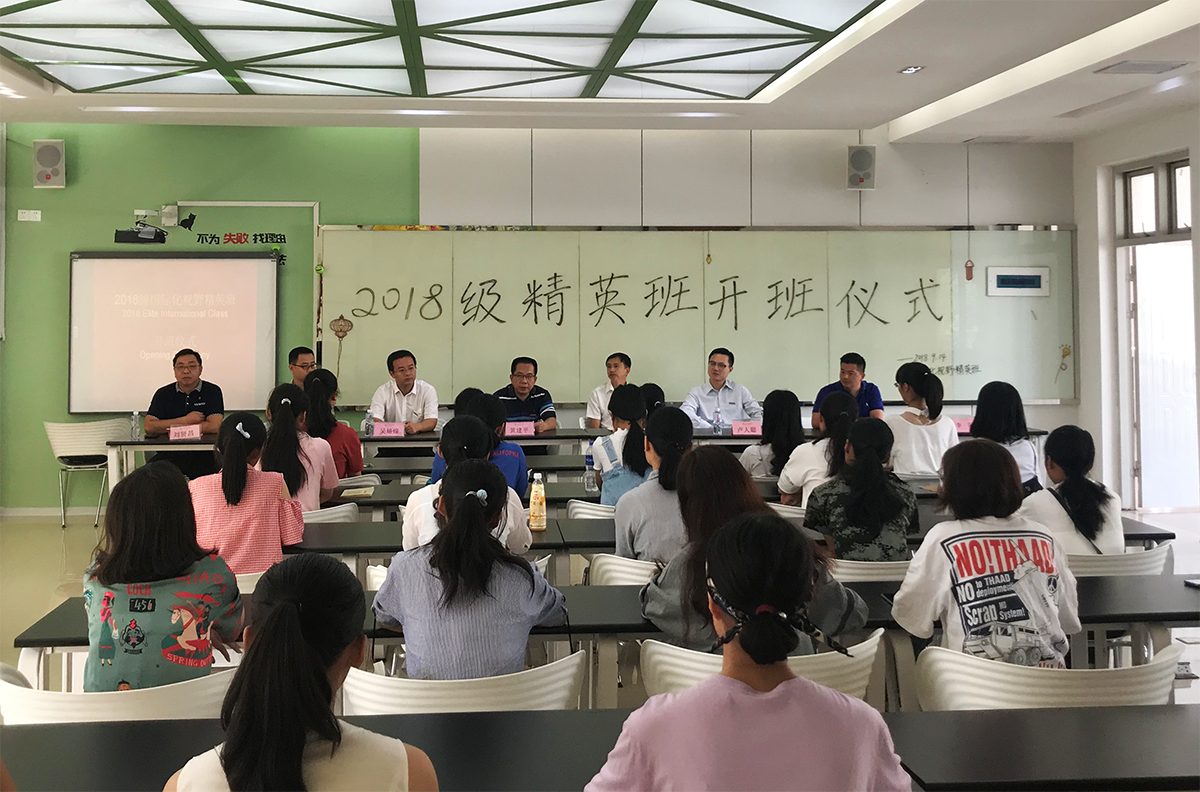 风韵犹存熟妇一区二区三区