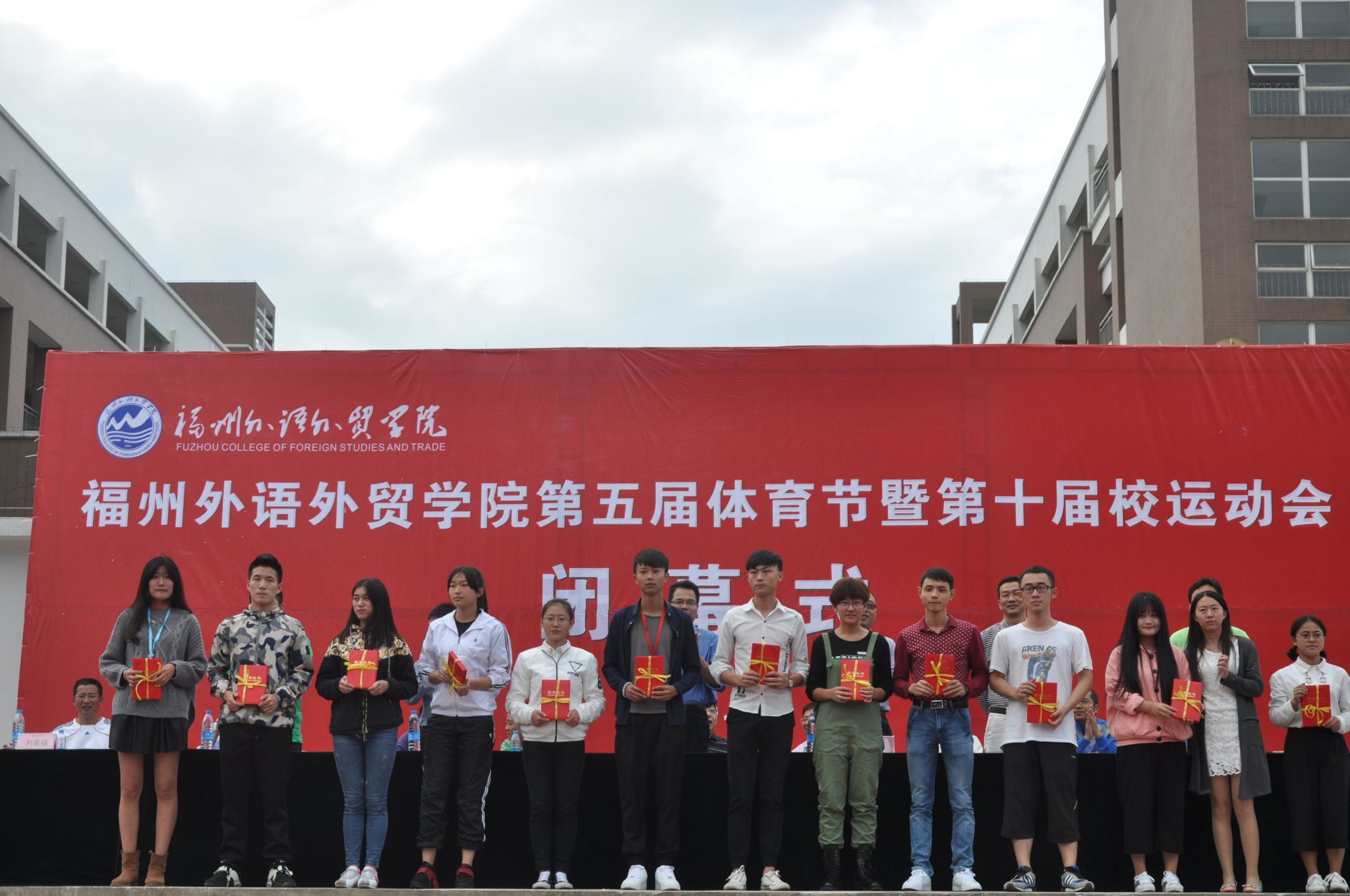 风韵犹存熟妇一区二区三区