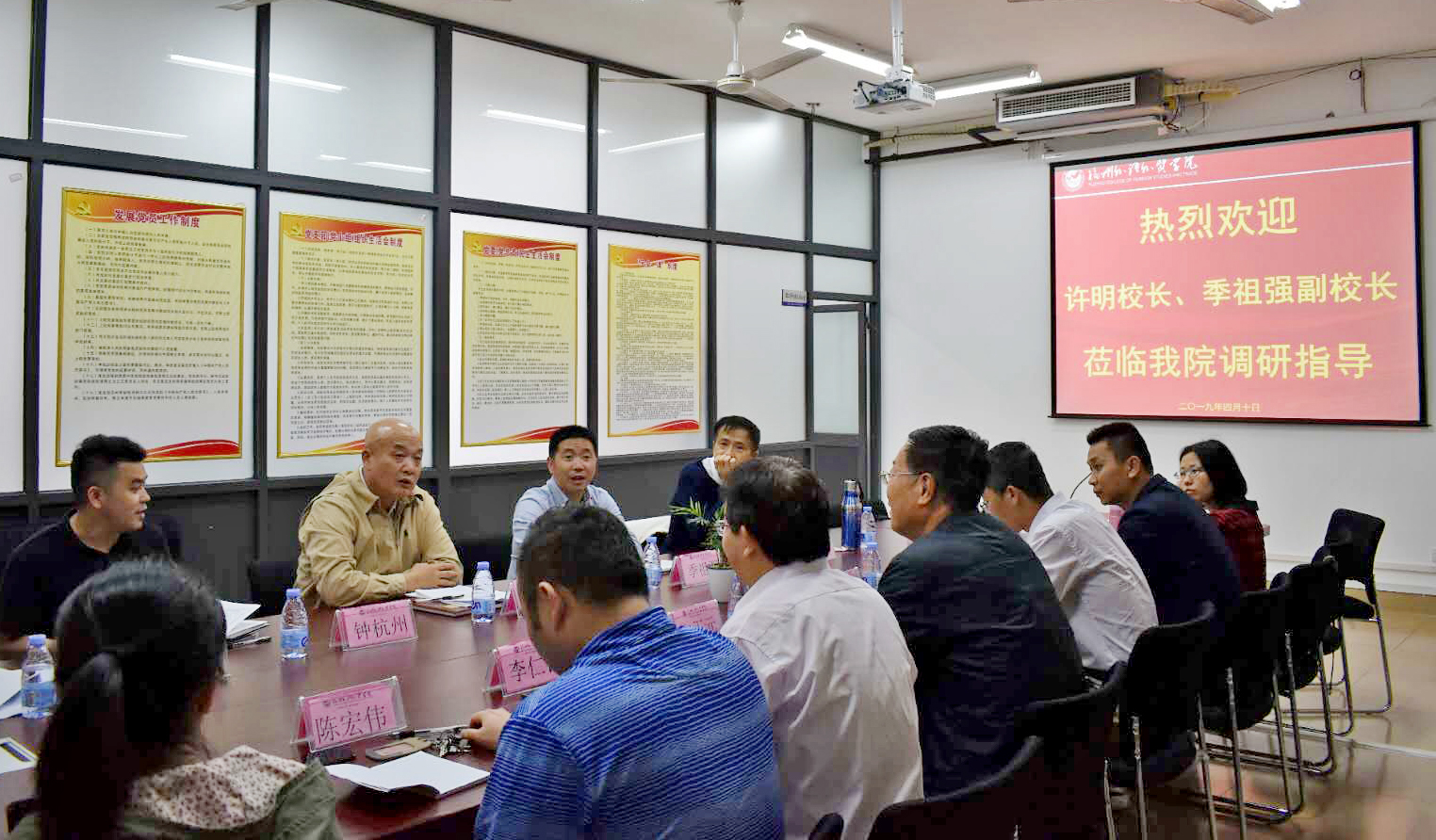 风韵犹存熟妇一区二区三区