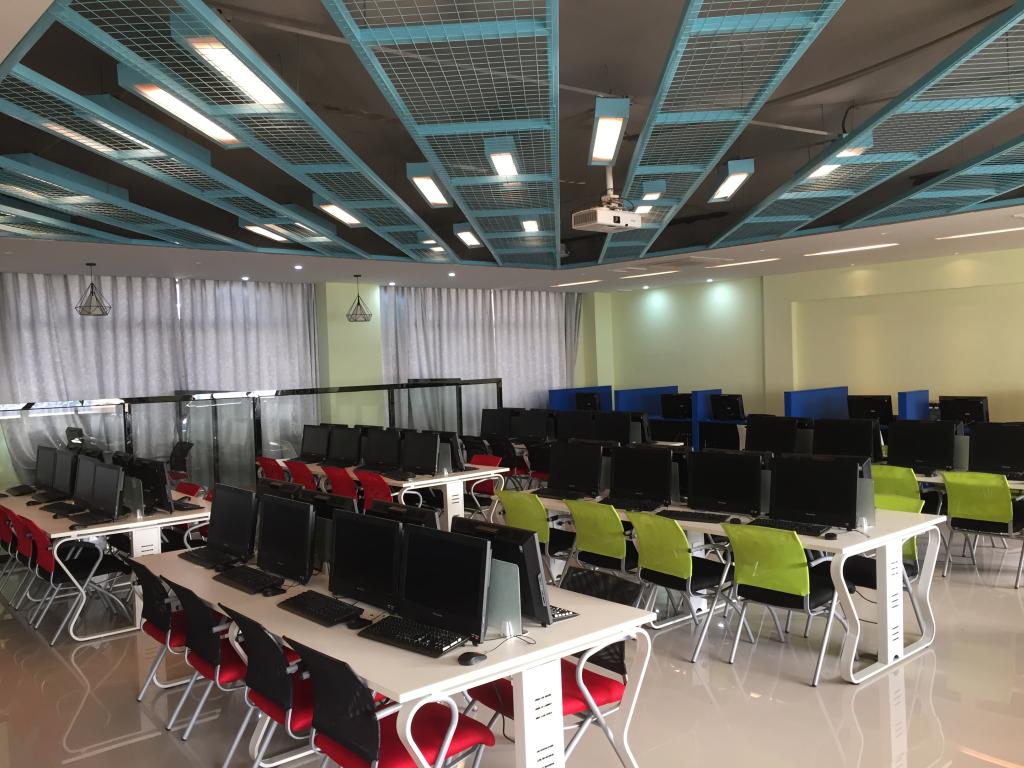 风韵犹存熟妇一区二区三区