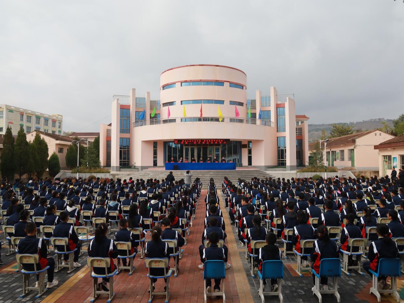 风韵犹存熟妇一区二区三区