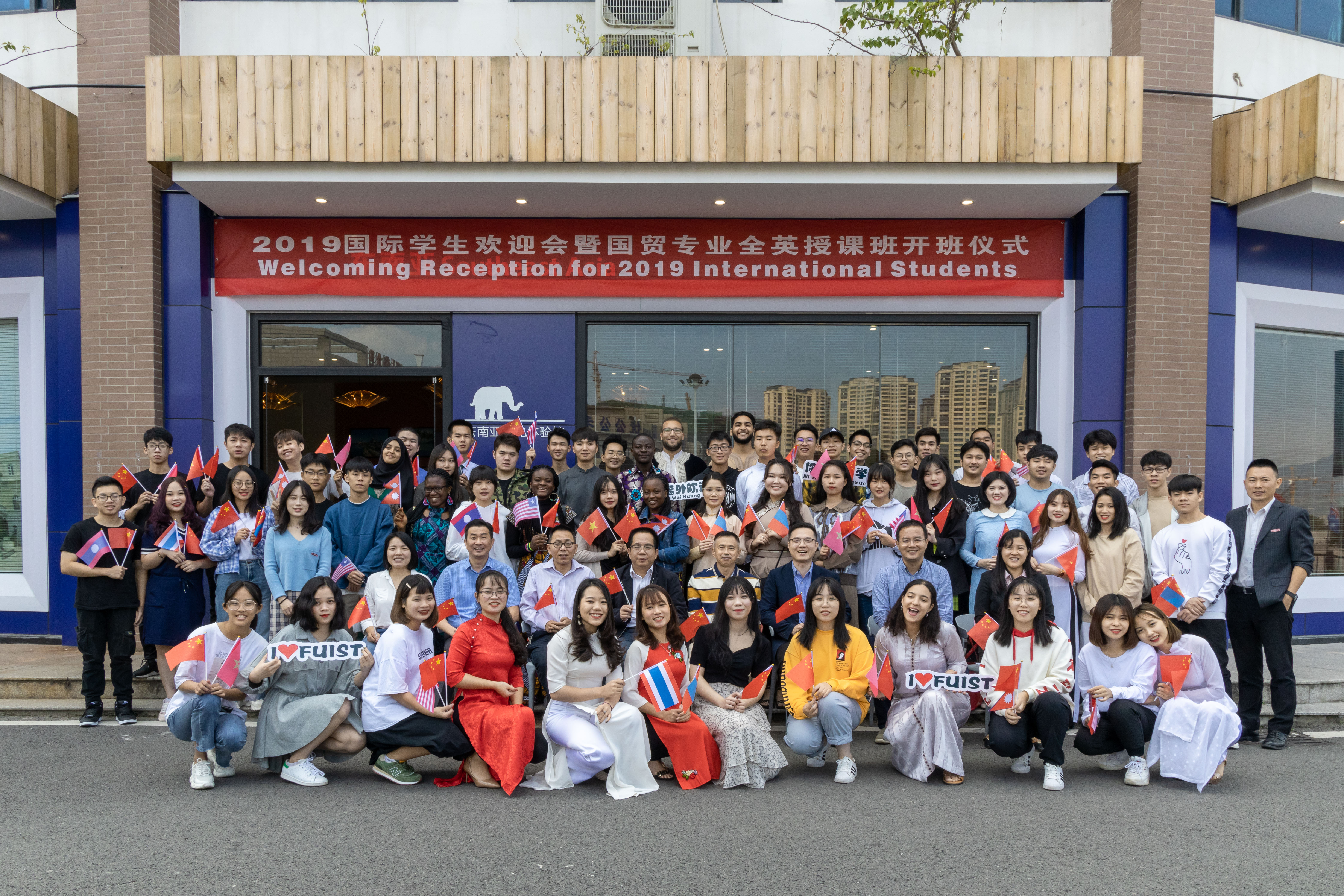 风韵犹存熟妇一区二区三区