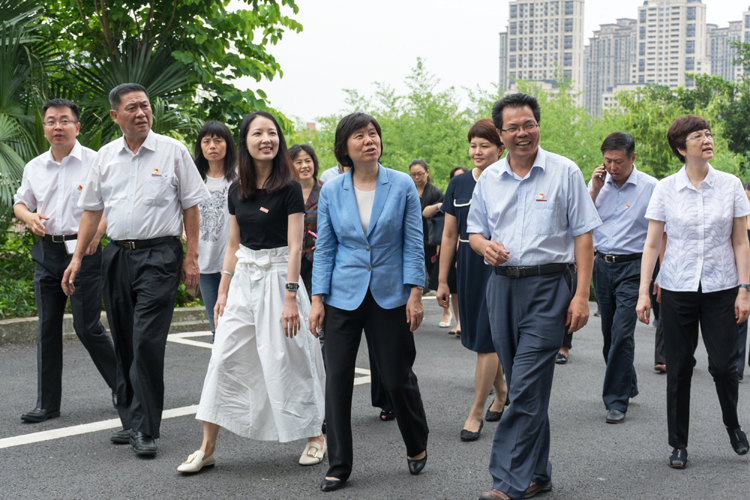 风韵犹存熟妇一区二区三区