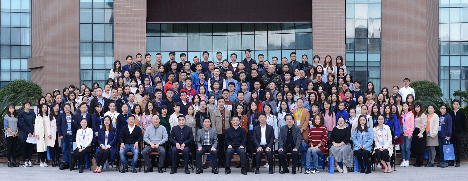 风韵犹存熟妇一区二区三区