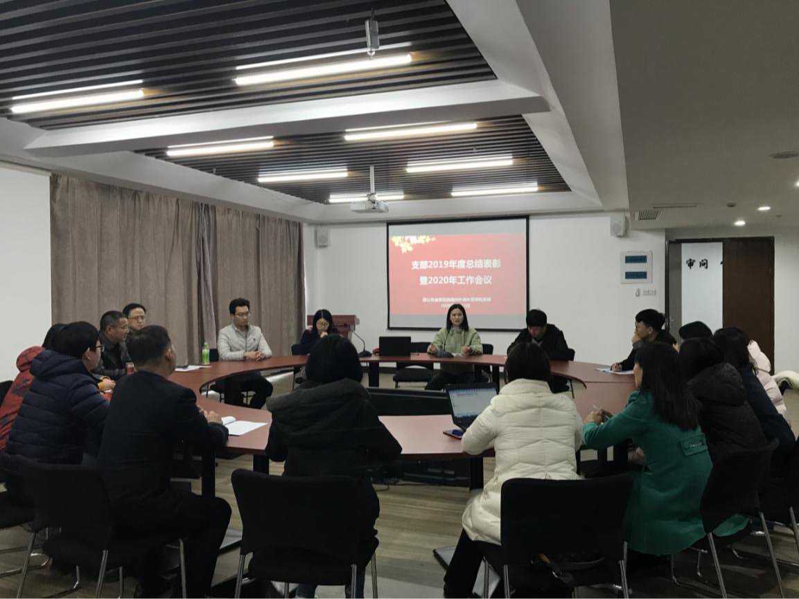 风韵犹存熟妇一区二区三区