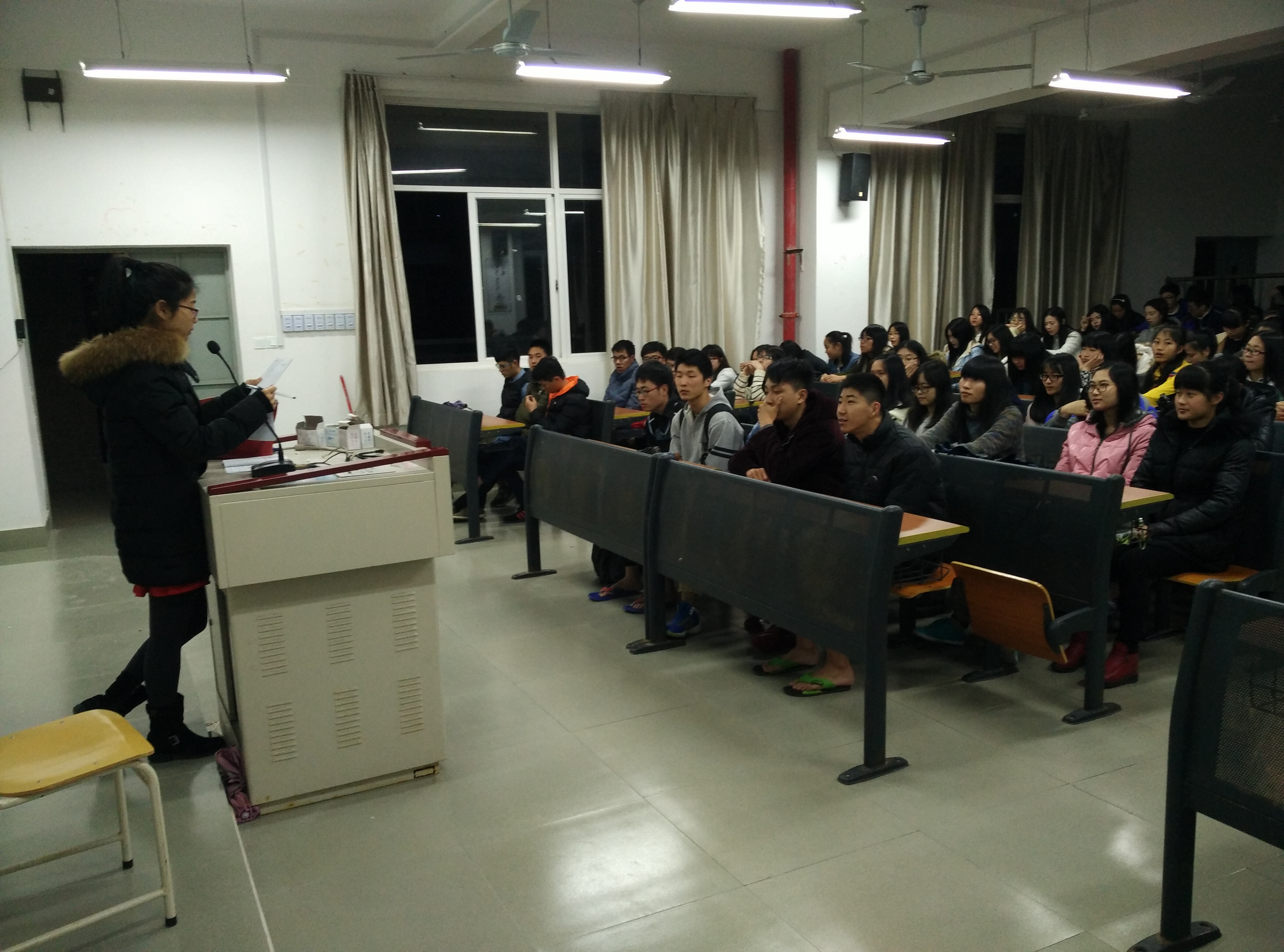 风韵犹存熟妇一区二区三区