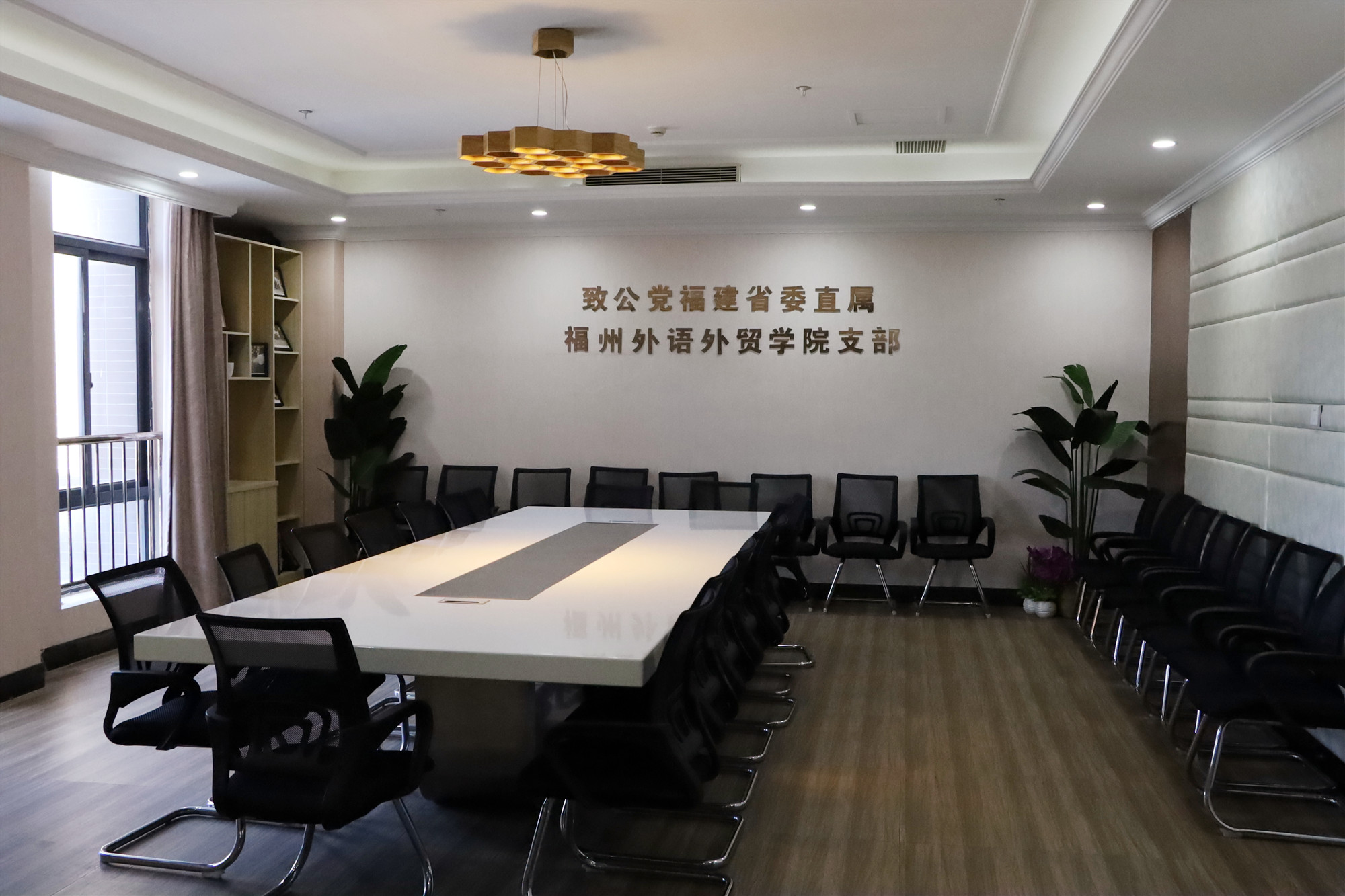 风韵犹存熟妇一区二区三区