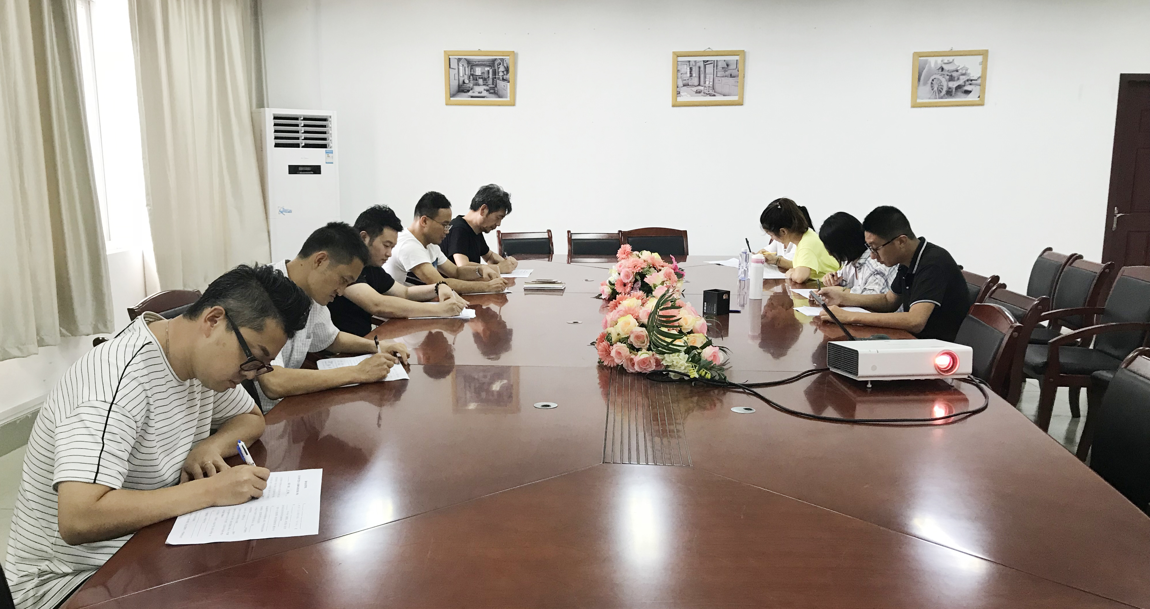 风韵犹存熟妇一区二区三区