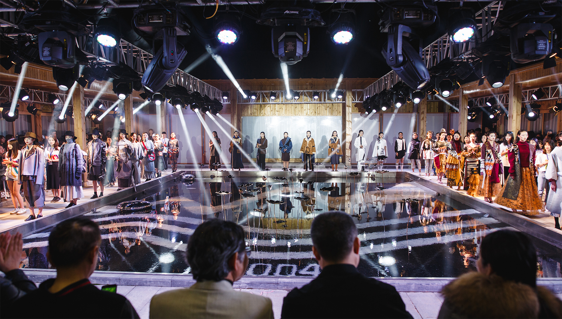 风韵犹存熟妇一区二区三区